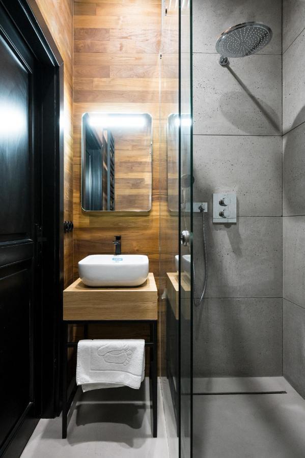 Goldfinger 3-Bed Unique Apartment In The Heart Of Podgorze Krakov Exteriér fotografie